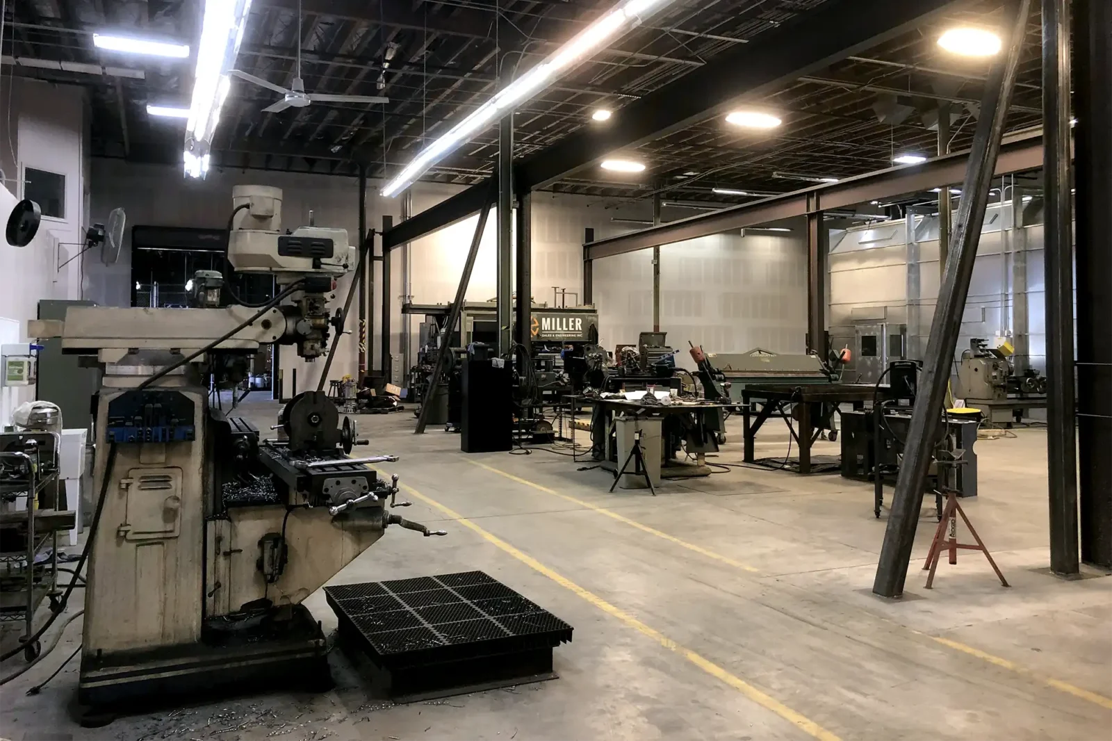 Atelier d'usinage chez Miller Sales & Engineering